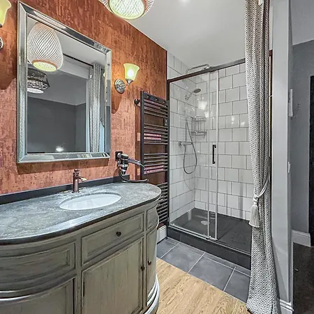 Vue Canal, 3 & Double Salon * 세테