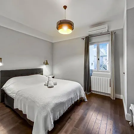 Vue Canal, 3 & Double Salon *