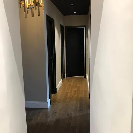 Vue Canal, 3 & Double Salon *